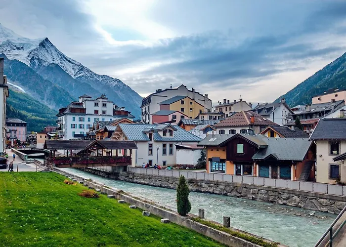 Triolet Jardin - Garden With Mont Blanc Views 公寓 *